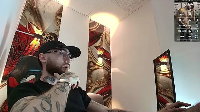 Snapshot of Luke_davis01 chatting on 3, 2, 2026 Luke davis01 online show from 3, 2, 2026