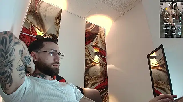 Snapshot of Luke_davis01 chatting on 9, 2, 2026 Luke davis01 online show from 9, 2, 2026