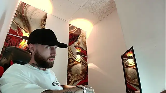 Snapshot of Luke_davis01 chatting on 21, 2, 2026 Luke davis01 online show from 21, 2, 2026