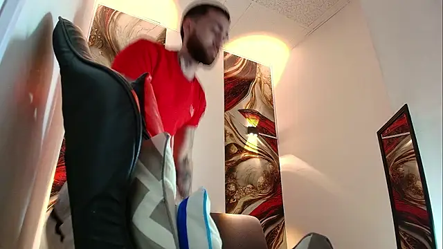 Snapshot of Luke_davis01 chatting on 25, 2, 2026 Luke davis01 online show from 25, 2, 2026