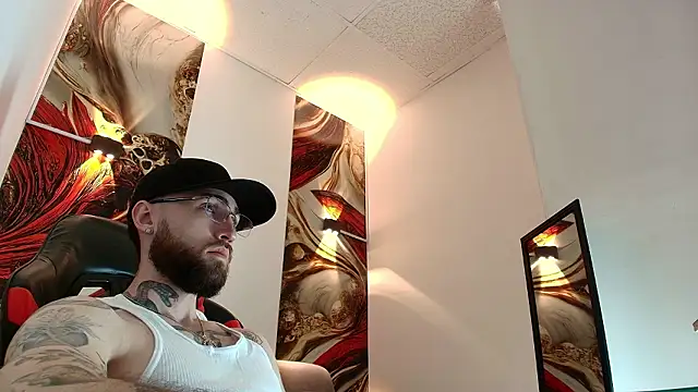 Snapshot of Luke_davis01 chatting on 9, 3, 2026 Luke davis01 online show from 9, 3, 2026