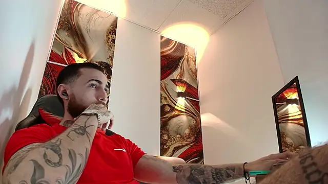 Snapshot of Luke_davis01 chatting on 11, 3, 2026 Luke davis01 online show from 11, 3, 2026