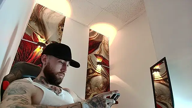 Snapshot of Luke_davis01 chatting on 12, 3, 2026 Luke davis01 online show from 12, 3, 2026