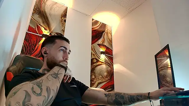 Snapshot of Luke_davis01 chatting on 18, 3, 2026 Luke davis01 online show from 18, 3, 2026