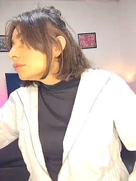 Snapshot of _michonne_ chatting on 18, 2, 2025  michonne  online show from 18, 2, 2025