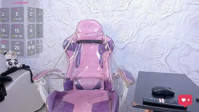 Snapshot of Brianna_Hard chatting on 21, 2, 2025 Brianna Hard online show from 21, 2, 2025