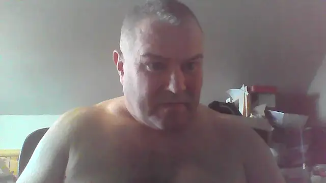 Snapshot of mkestr69 chatting on 2, 2, 2026 mkestr69 online show from 2, 2, 2026
