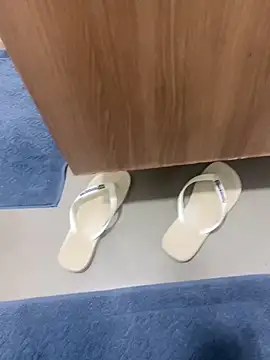 Snapshot of SabredLetdown chatting on 11, 11, 2025 SabredLetdown online show from 11, 11, 2025