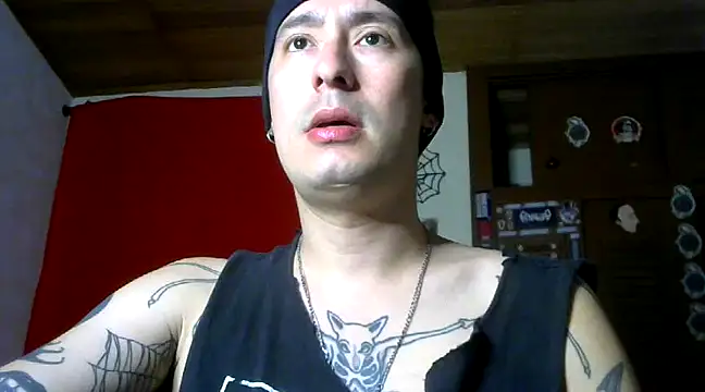 Snapshot of vampireathome chatting on 20, 2, 2025 vampireathome online show from 20, 2, 2025