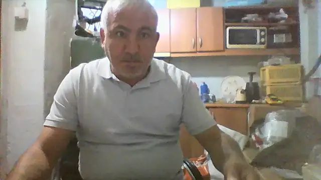 Snapshot of murat7888 chatting on 13, 10, 2025 murat7888 online show from 13, 10, 2025