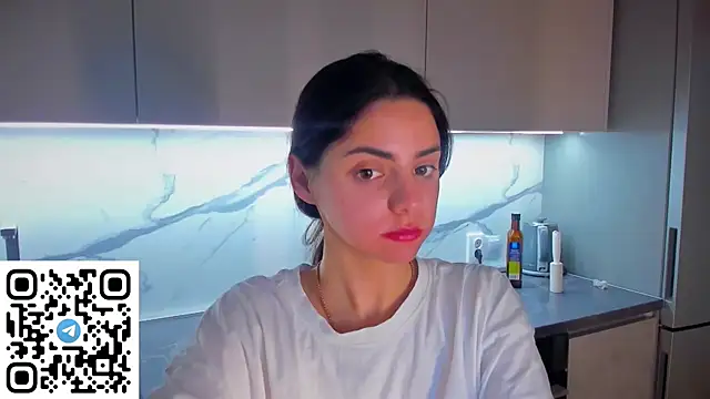 EmiliaZen online show from 3, 5, 2026