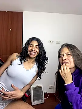 amberth2304 online show from 5, 11, 2025