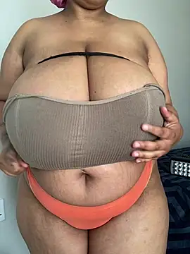 NonoGotBoobies online show from 12, 7, 2026