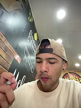 Snapshot of Twink_X chatting on 15, 2, 2025 Twink X online show from 15, 2, 2025