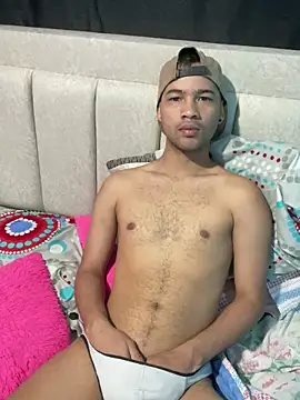 Snapshot of Twink_X chatting on 16, 2, 2025 Twink X online show from 16, 2, 2025