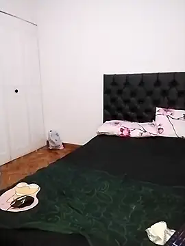 PenelopeMist online show from 12, 2, 2025