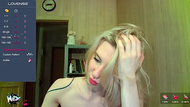 Caramel piegirl online show from 24, 2, 2025