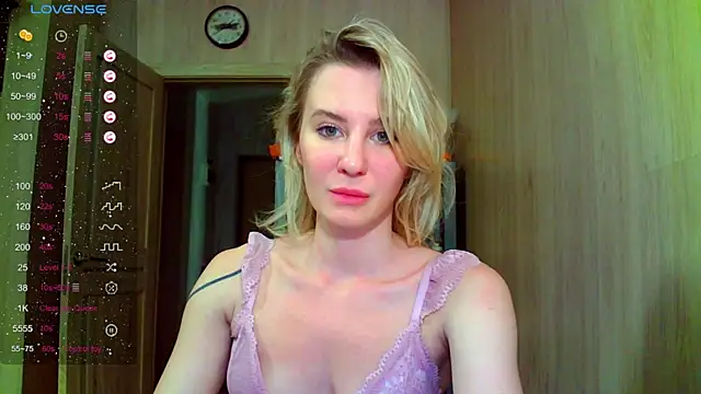 Caramel piegirl online show from 26, 7, 2026
