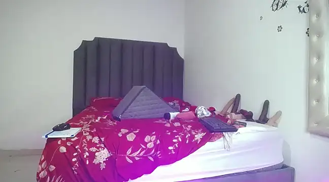 moree Queen online show from 12, 2, 2025