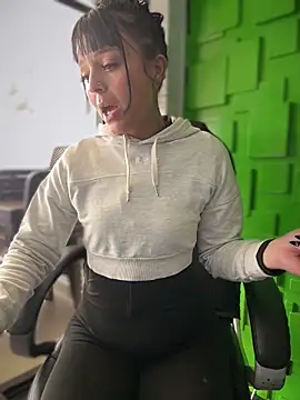 Dulce  Boyd online show from 20, 12, 2025