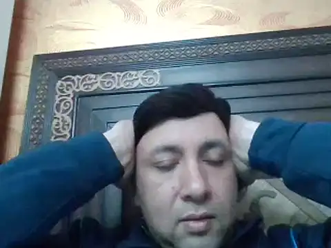 Snapshot of innocentboy1987 chatting on 5, 3, 2025 innocentboy1987 online show from 5, 3, 2025