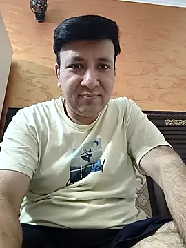 innocentboy1987 online show from 4, 5, 2026