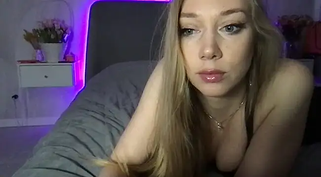 Snapshot of Engel_13 chatting on 11, 3, 2025 Engel 13 online show from 11, 3, 2025