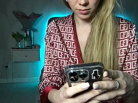 Snapshot of Engel_13 chatting on 17, 3, 2025 Engel 13 online show from 17, 3, 2025