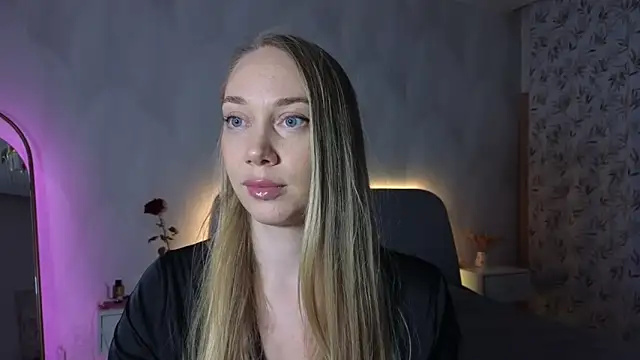 Snapshot of Engel_13 chatting on 28, 9, 2025 Engel 13 online show from 28, 9, 2025