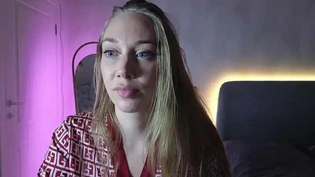 Snapshot of Engel_13 chatting on 6, 10, 2025 Engel 13 online show from 6, 10, 2025