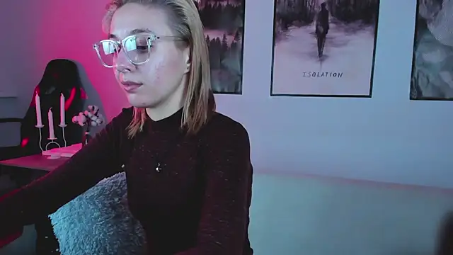 PhilippaAdamas online show from 13, 2, 2025