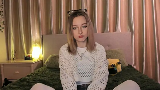 Snapshot of MiaRanki chatting on 22, 3, 2025 MiaRanki online show from 22, 3, 2025