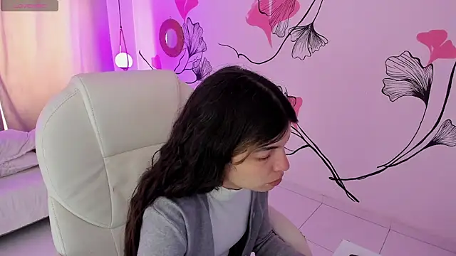 Isabela Fiorelli online show from 28, 4, 2026