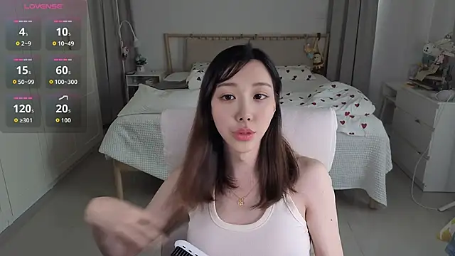 Snapshot of joycemilka chatting on 26, 2, 2026 joycemilka online show from 26, 2, 2026