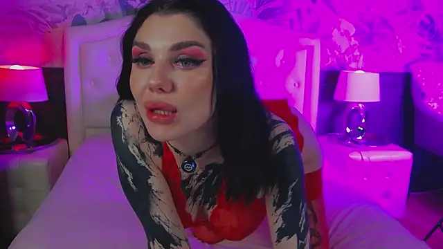 MaeveMoon online show from 29, 4, 2026