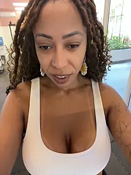 dianagolley420 online show from 11, 2, 2025