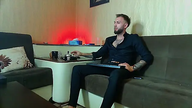 JamieNoxus online show from 14, 3, 2025