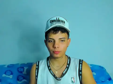 Snapshot of Alessandro_1610 chatting on 12, 9, 2025 Alessandro 1610 online show from 12, 9, 2025