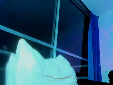 Snapshot of Alessandro_1610 chatting on 4, 10, 2025 Alessandro 1610 online show from 4, 10, 2025