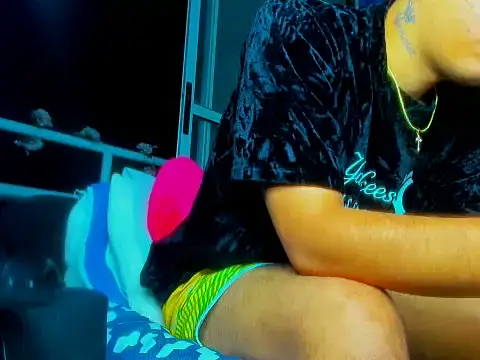 Snapshot of Alessandro_1610 chatting on 6, 11, 2025 Alessandro 1610 online show from 6, 11, 2025