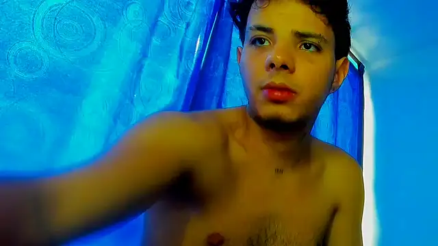 Snapshot of Alessandro_1610 chatting on 13, 12, 2025 Alessandro 1610 online show from 13, 12, 2025