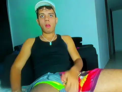 Snapshot of Alessandro_1610 chatting on 15, 2, 2026 Alessandro 1610 online show from 15, 2, 2026