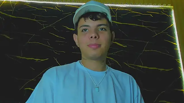 Snapshot of Alessandro_1610 chatting on 26, 3, 2026 Alessandro 1610 online show from 26, 3, 2026