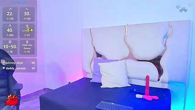 Issa tay1 online show from 1, 3, 2025