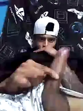 Snapshot of Juarezbraya chatting on 25, 2, 2025 Juarezbraya online show from 25, 2, 2025