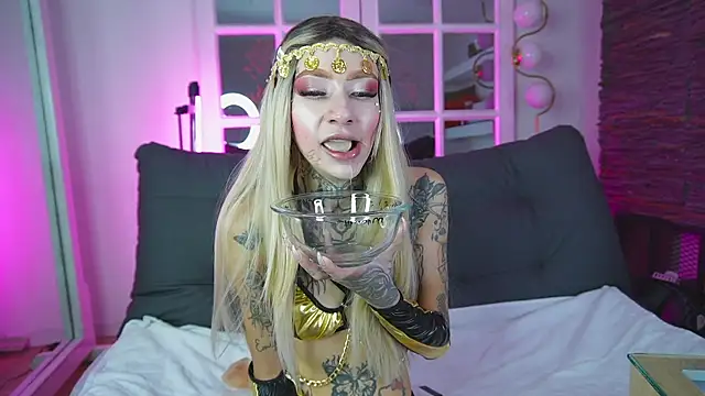Snapshot of miss___angel chatting on 27, 7, 2026 miss angel online show from 27, 7, 2026