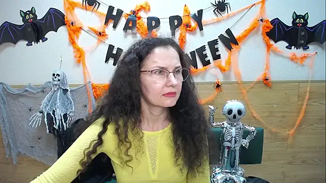 Miroslava Happi online show from 25, 10, 2025
