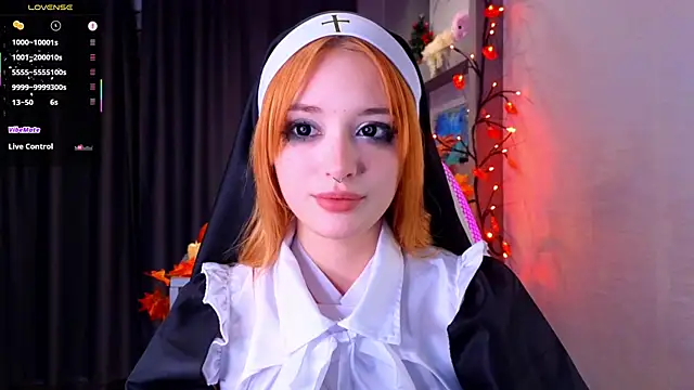 Hisoka akerley online show from 31, 10, 2025