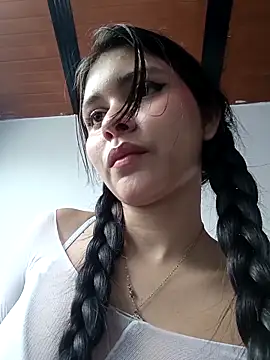 CHLOE ISABELL online show from 13, 3, 2026