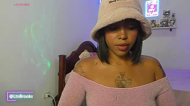 Snapshot of Annaa_Brooks chatting on 28, 3, 2026 Annaa Brooks online show from 28, 3, 2026